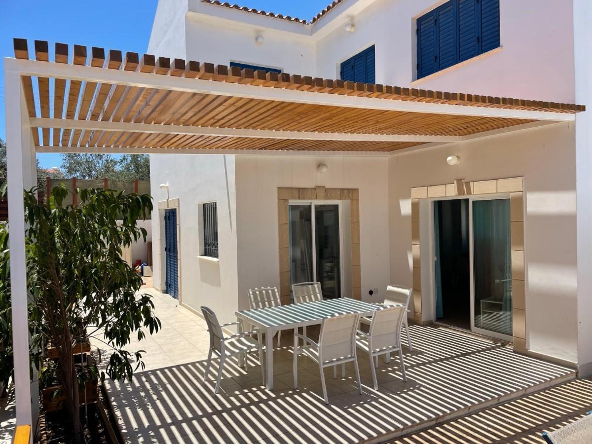Sol Y Mar Malama Villa Паралимни Екстериор снимка