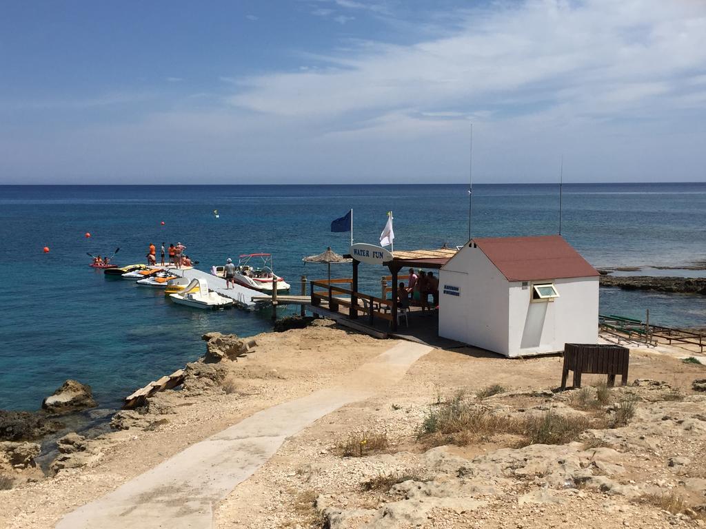 Sol Y Mar Malama Villa Паралимни Екстериор снимка