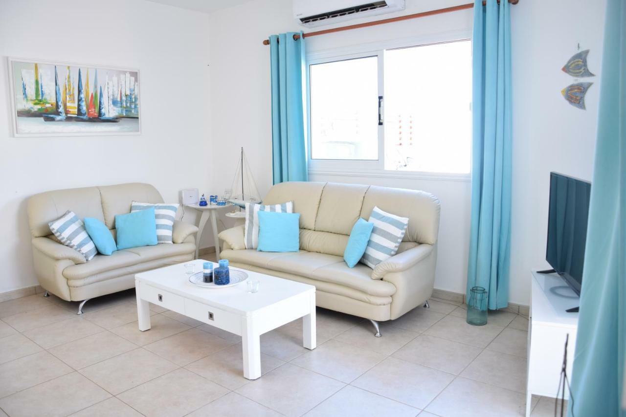 Sol Y Mar Malama Villa Паралимни Екстериор снимка